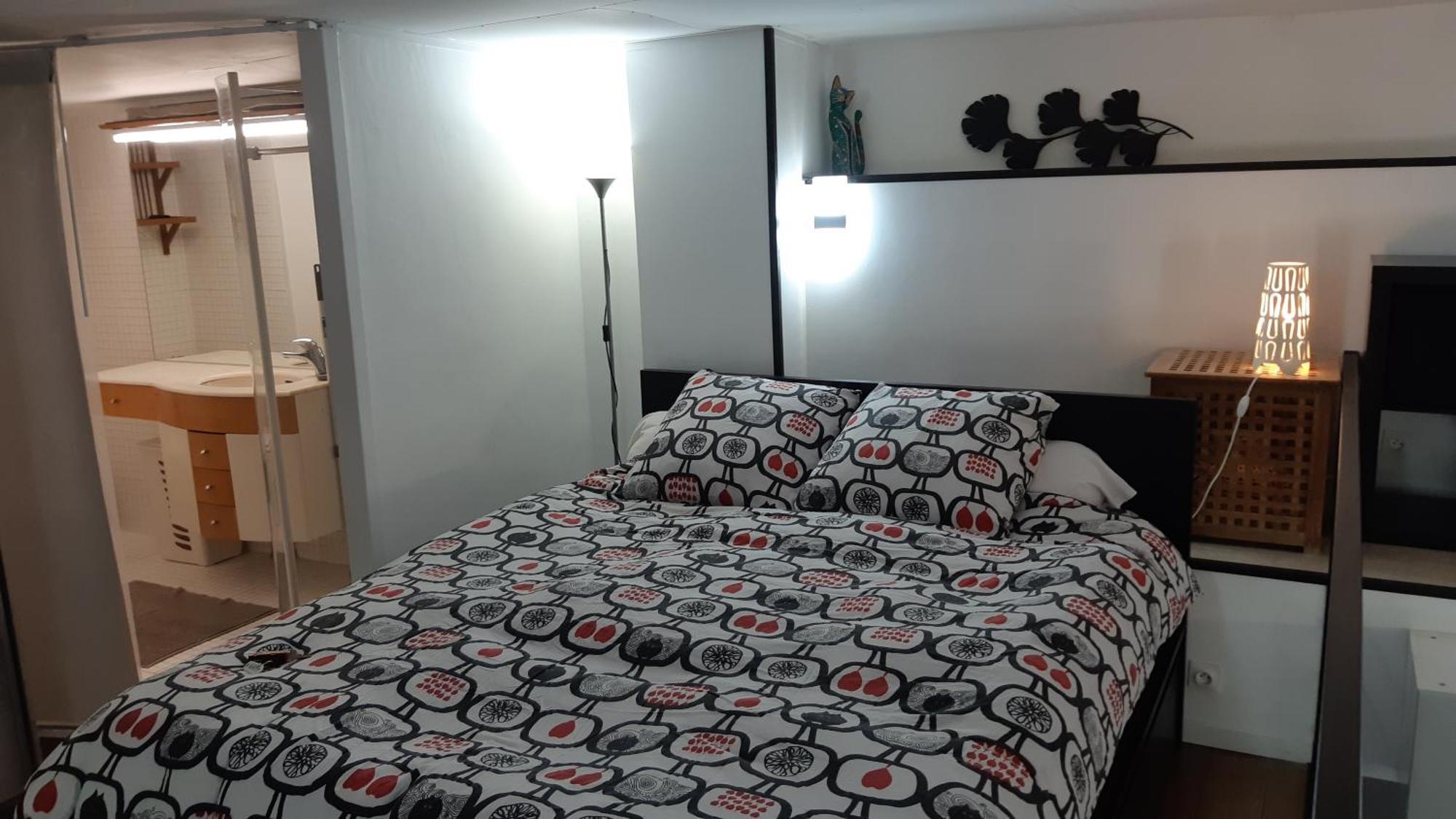 Petit Loft Face Riviere Apartment Collobrieres Bagian luar foto